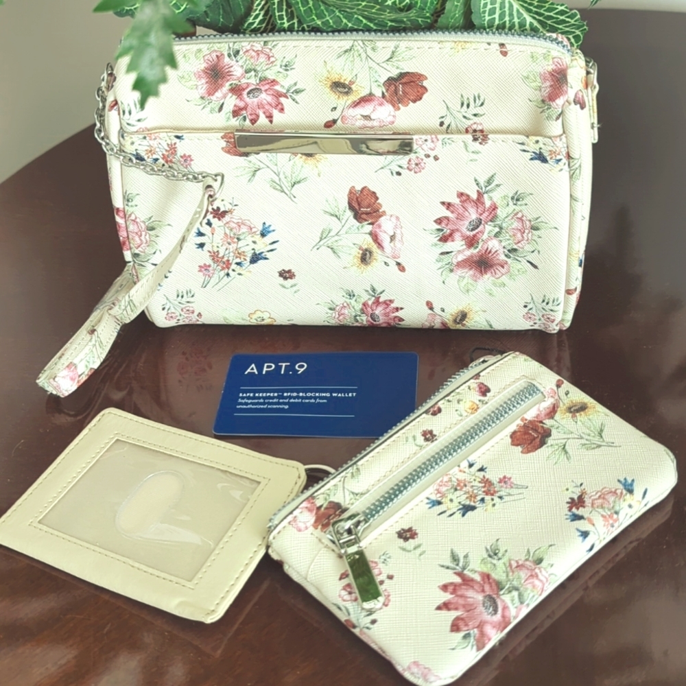 Apt. 9 three piece crossbody purse